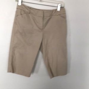 🤎7TH AVE NEW YORK & CO TAN BERMUDA SHORTS SIZE 0 EXCELLENT CONDITION!